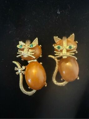 Vintage Pair (2) Orange & Gold Jelly Cat Brooches